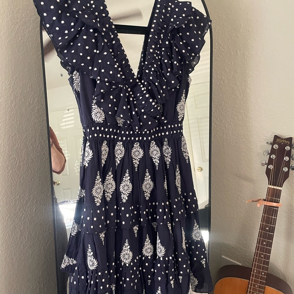Chic Navy and White Ruffle Dress